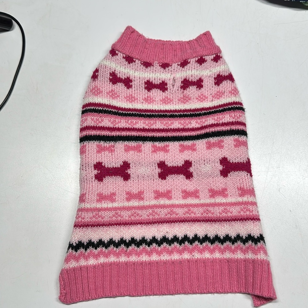 PRETTY PINK DOG SWEATER